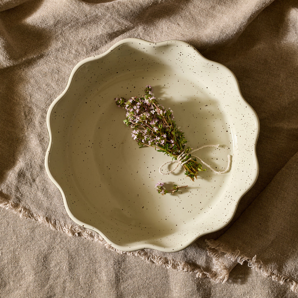 Alex Liddy Rustica Round Baker Emerald