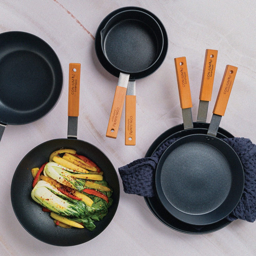 Salt & Pepper Con-ium Wok 24cm