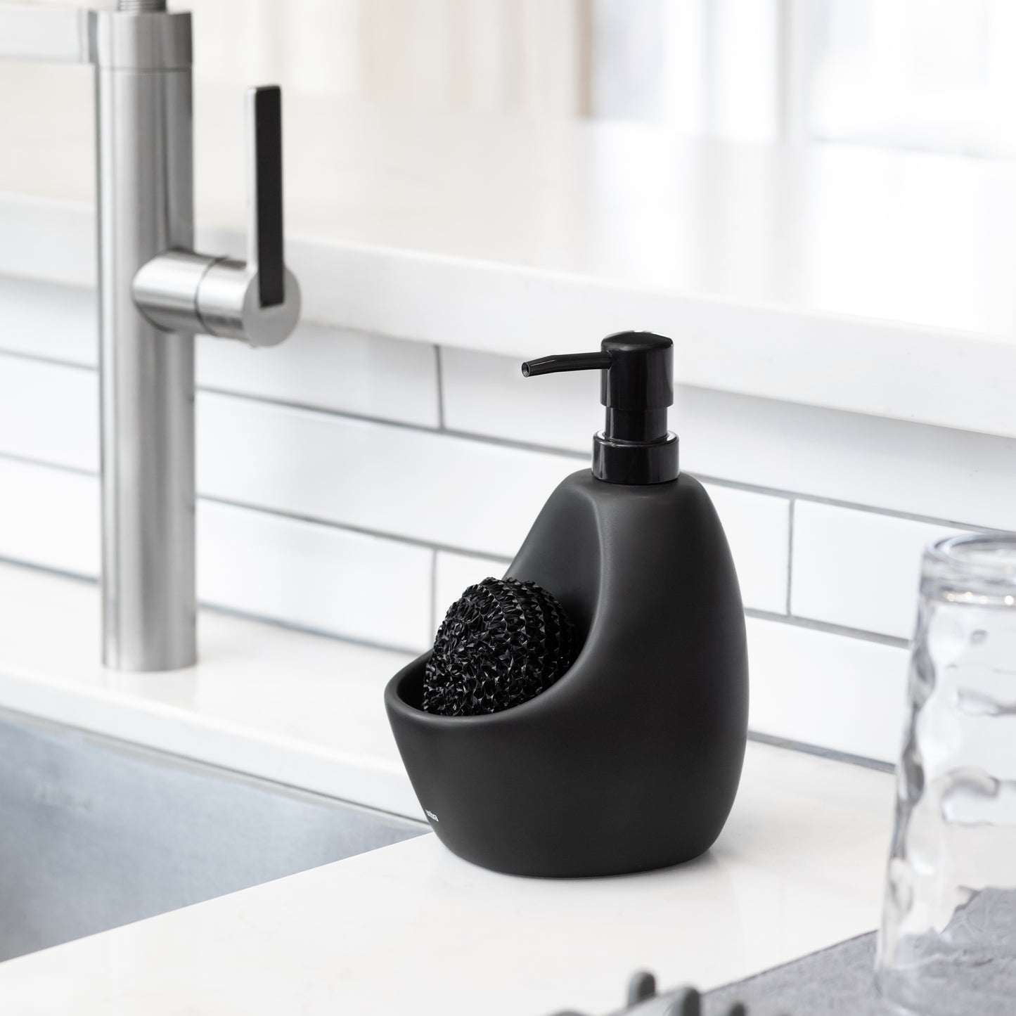 Umbra Joey Soap Pump