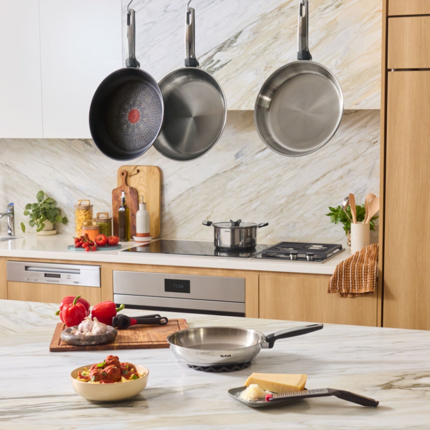 Tefal Space+ Emotion+ Induction Stainless Steel Non-Stick Shallowpan 26cm & Lid
