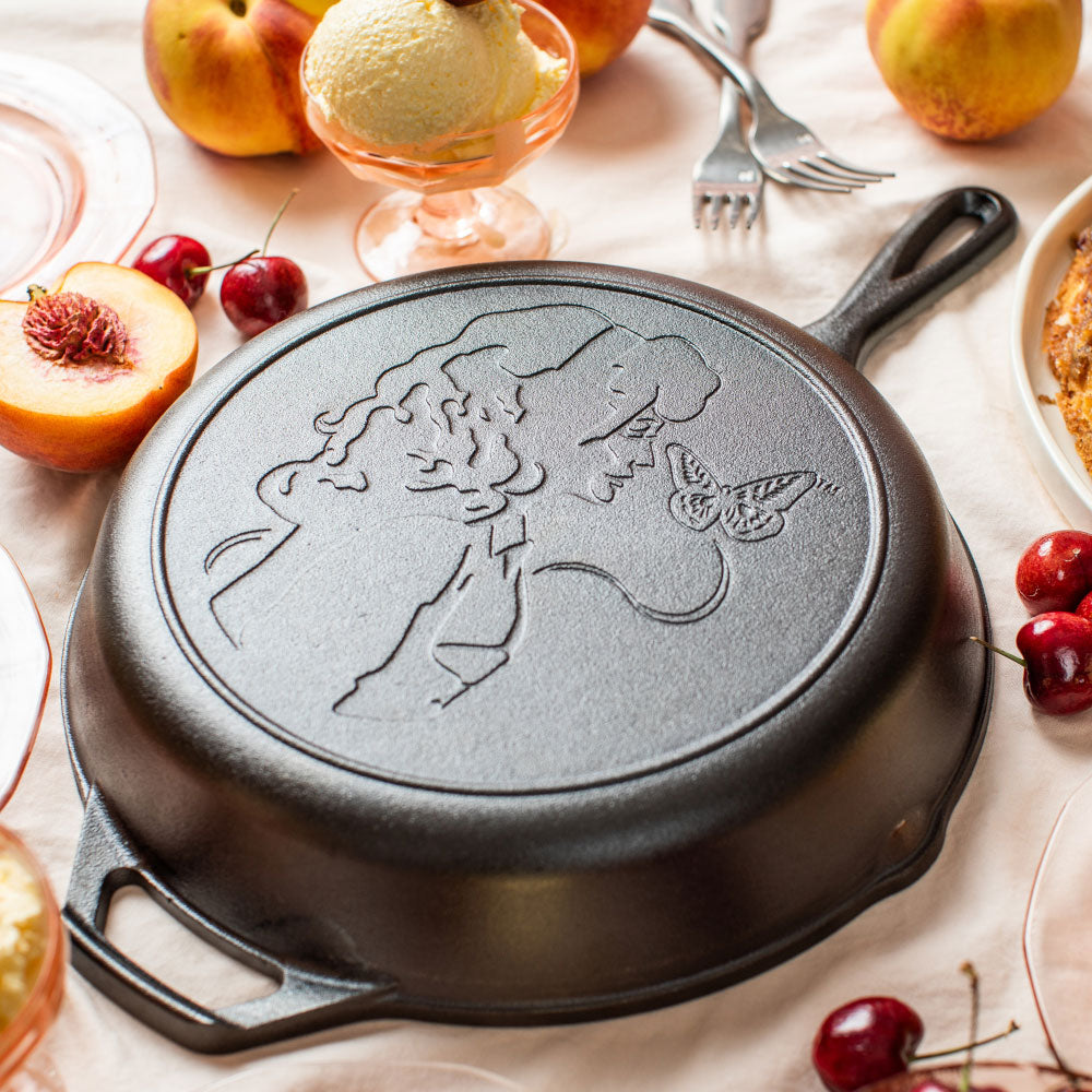 Lodge Cast Iron Dolly Parton Skillet 26cm