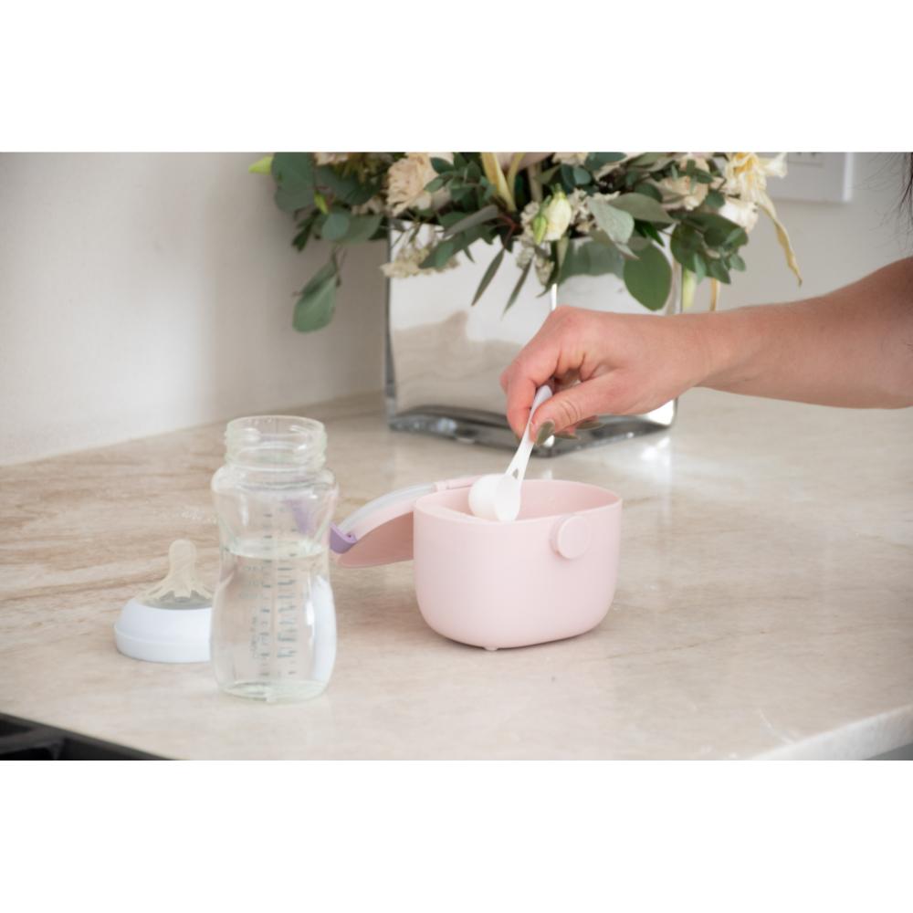 Melii Baby Formula Storage Container With Integrated Scoop - Surprise Style Selection