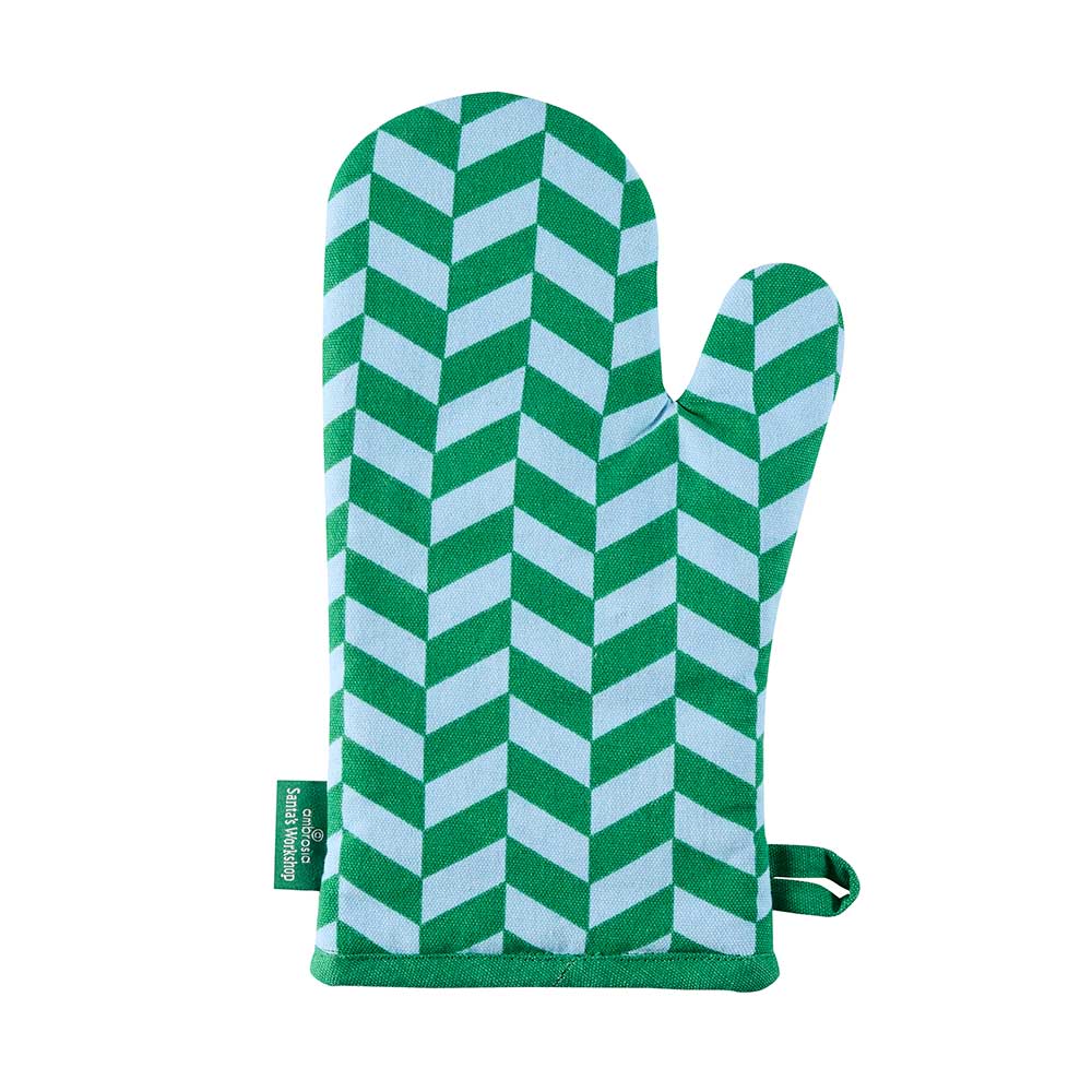 Ambrosia Santas Workshop Oven Mitt