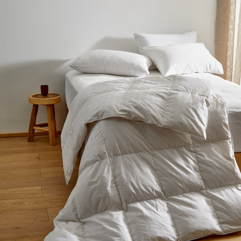 MyHouse Deluxe Down Gold+ Pillow