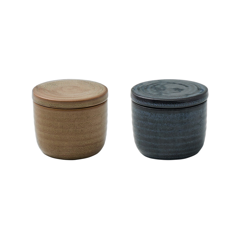 Alex Liddy Rustica Stoneware Salt And Pepper Pinch Pots in Sand and Navy Blue at House