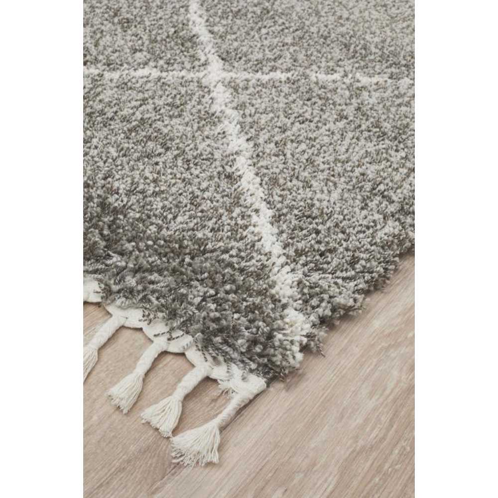 Rug Culture Saffron 22 Rug Grey at House