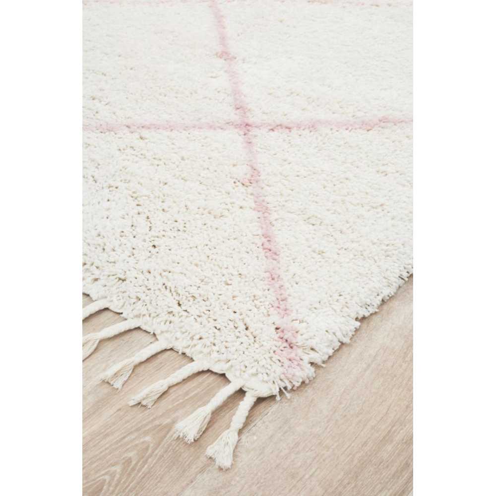 Rug Culture Saffron 22 Rug Pink at House