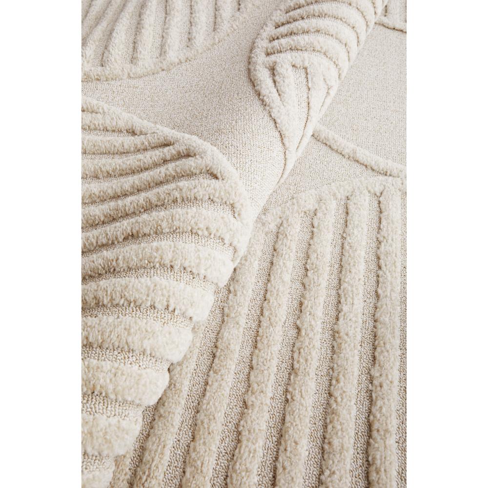 Rug Culture Lotus Leo Rug in Beige close up detail at House
