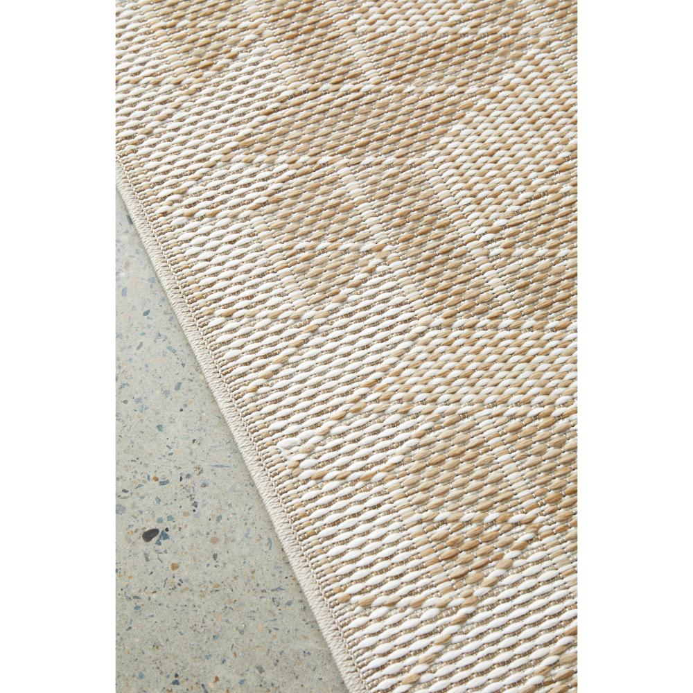 Indoor/outdoor natural weave look rug detail image - House