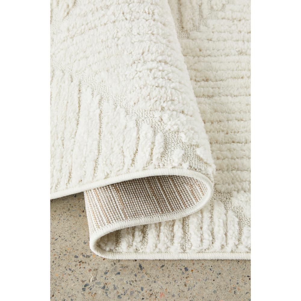 Rug Culture Serenade Shilo Rug White close up image at House