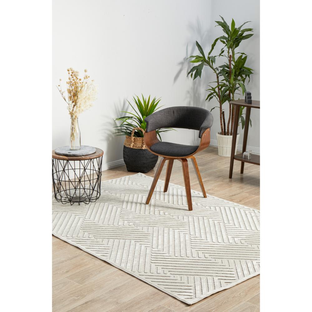 natural beige chevron rug in sitting area - House