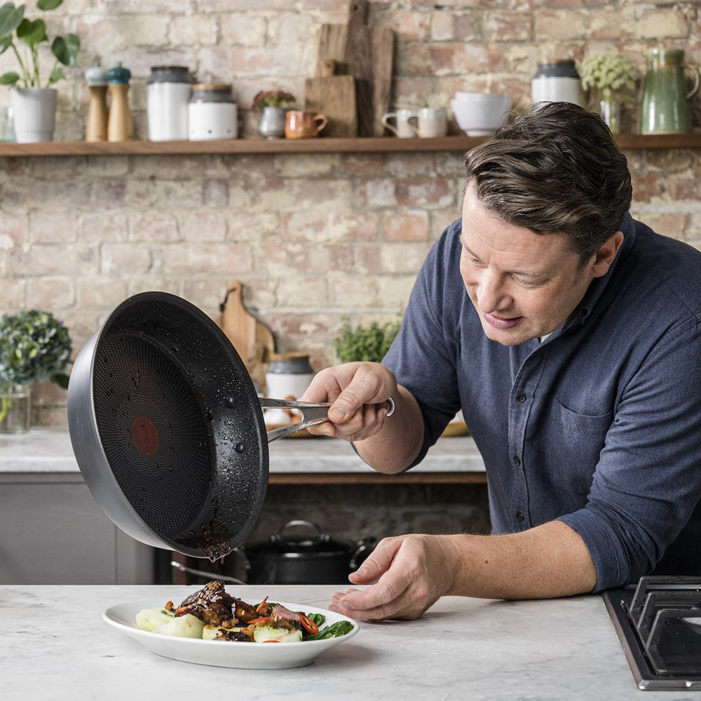 Jamie Oliver by Tefal Cooks Classic Induction Non Stick Hard Anodised Frypan 30cm
