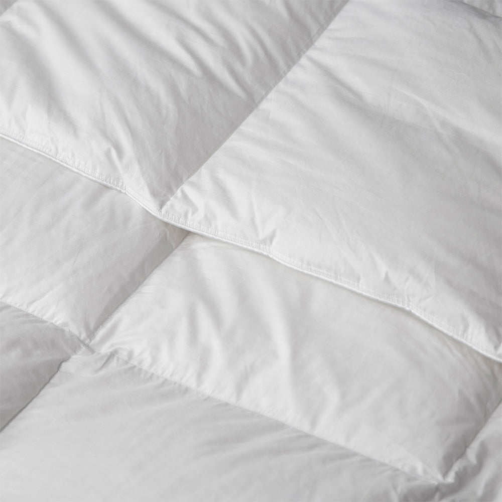 John Cotton Classic Luxury 50/50 White Duck Feather & Down Quilt