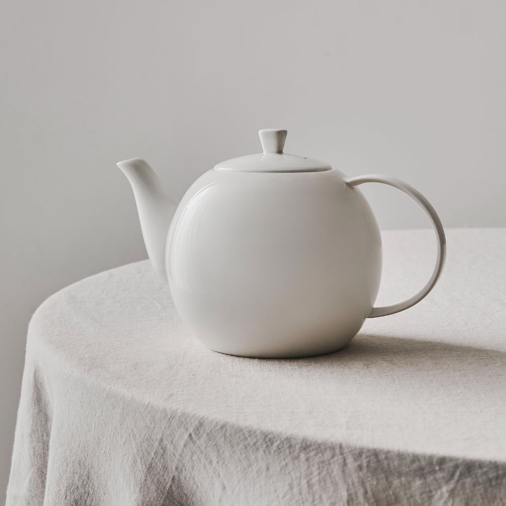 Alex Liddy Aquis 1.2 Litre Fine Bone China Teapot