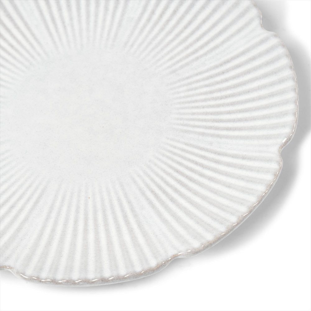 Salt & Pepper Hostess Flower Plate 20cm - Set of 6