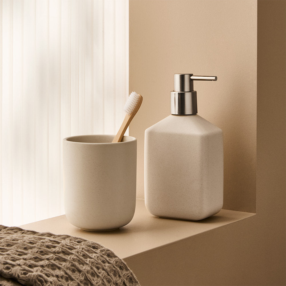 Salt & Pepper River Bathroom Tumbler 11x9cm