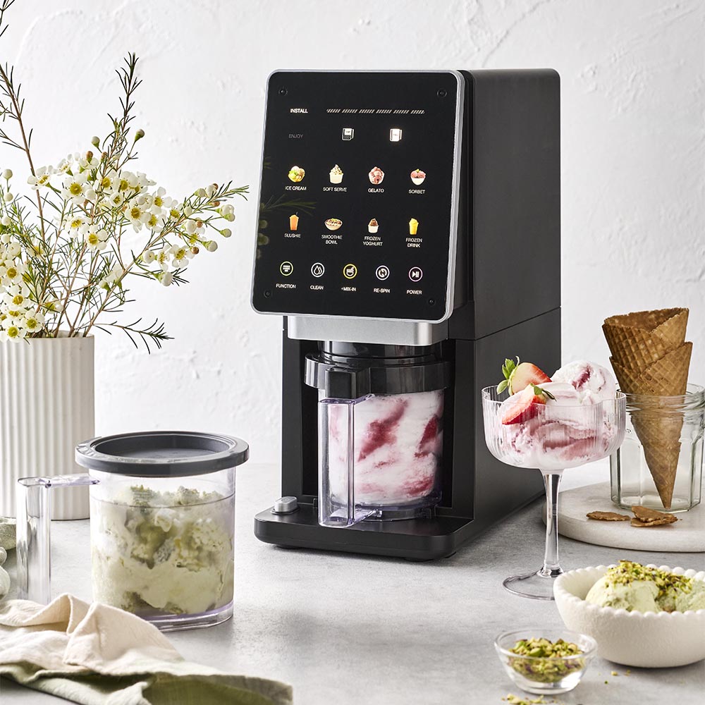Baccarat The Whip Ice Cream Maker Black