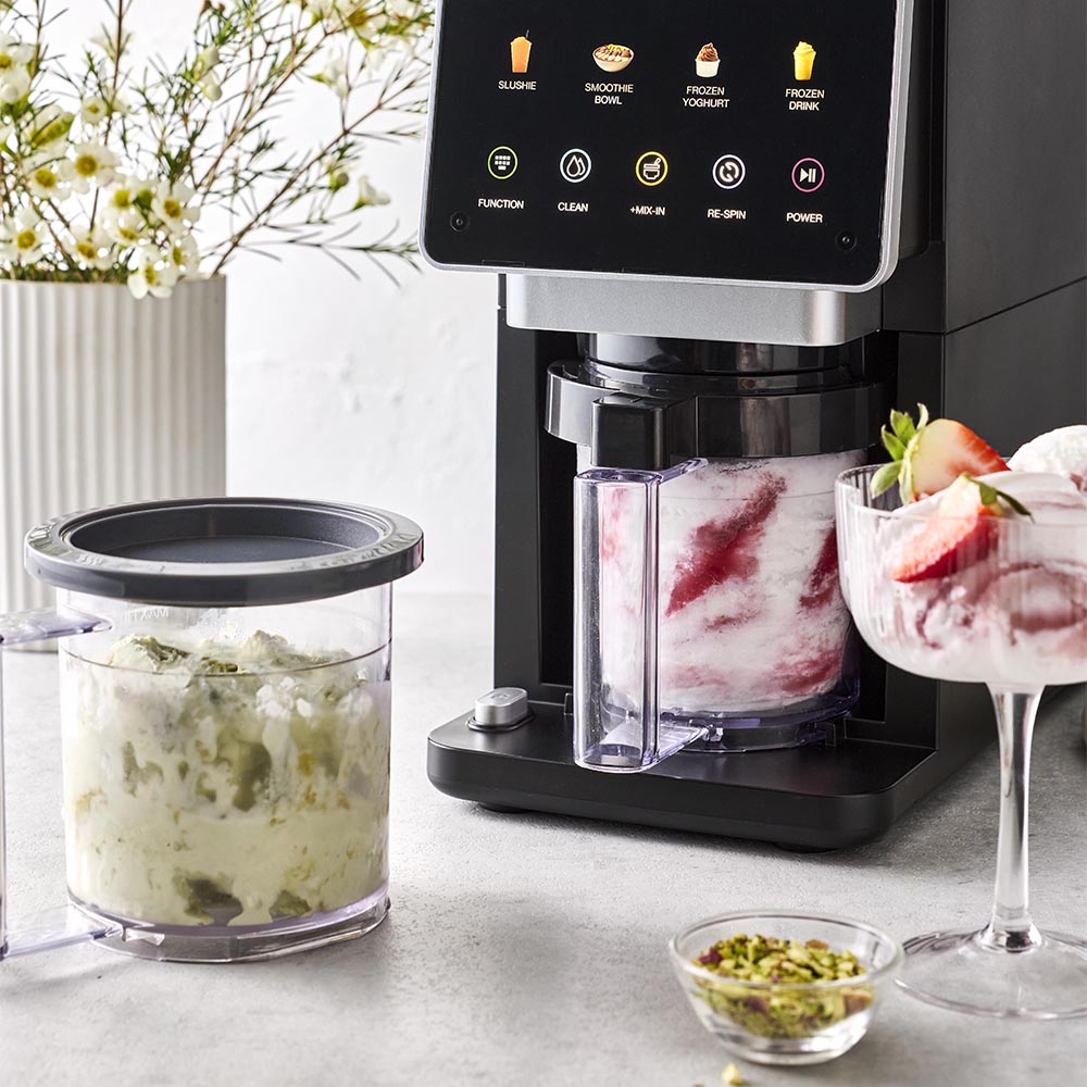 Baccarat The Whip Ice Cream Maker Black