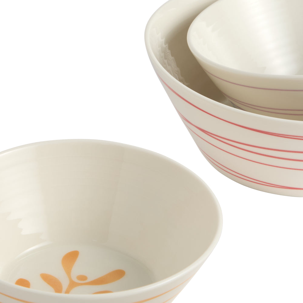 Royal Doulton 1815 Set Of 4 Christmas Stacking Bowls