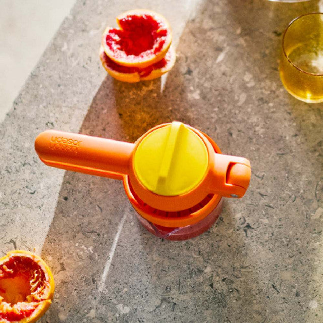 Joseph Joseph JuiceMax Plus Citrus Juicer