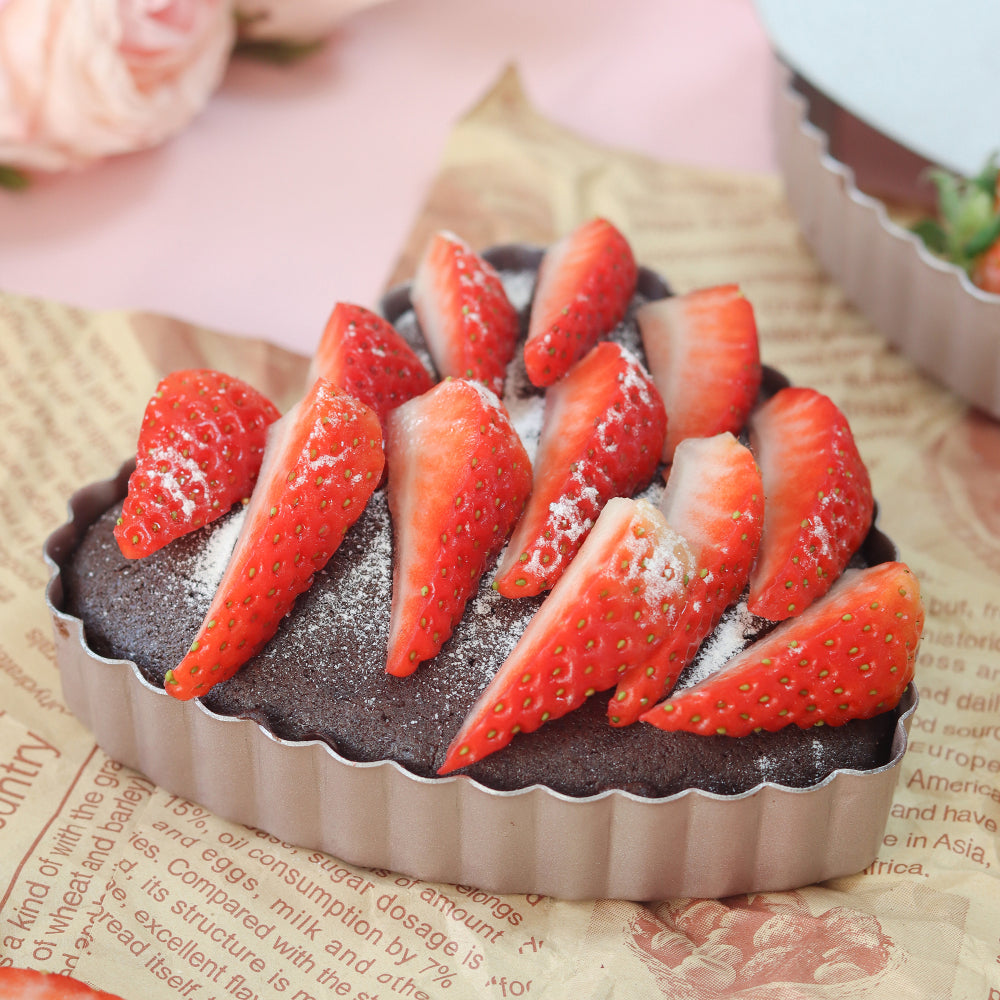 Chefmade Set of 4 Mini Loose Base Heart Tart Pans