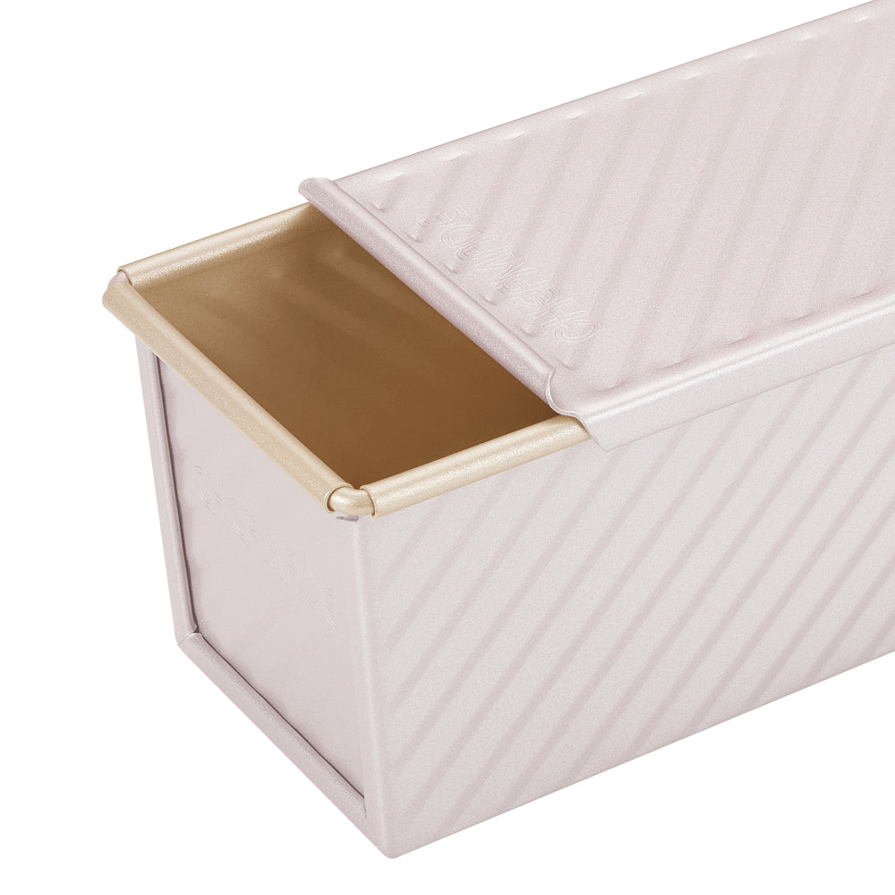Chefmade Corrugated Loaf Pan With Cover 22cm