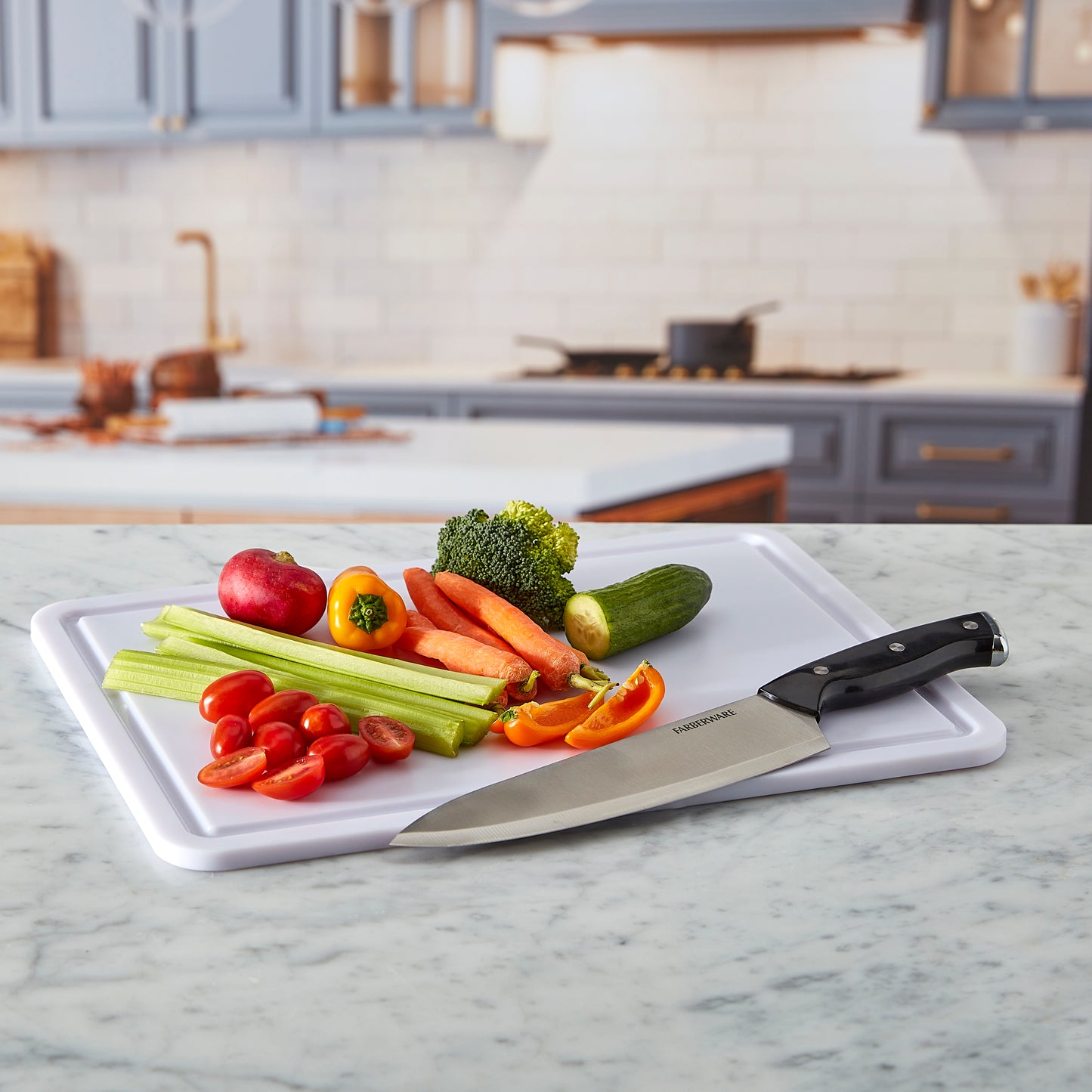 Farberware Snacklebo Board & Box 30cm