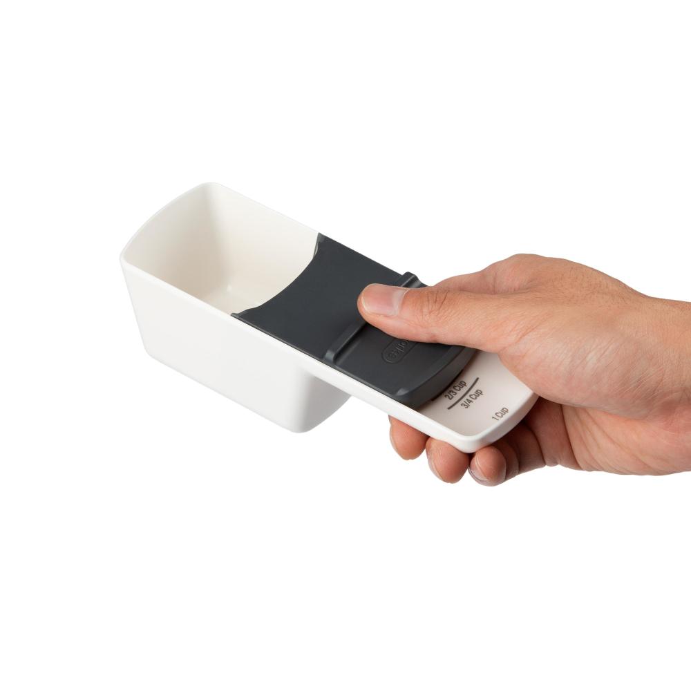 Progressive Adjustable Measuring Cup