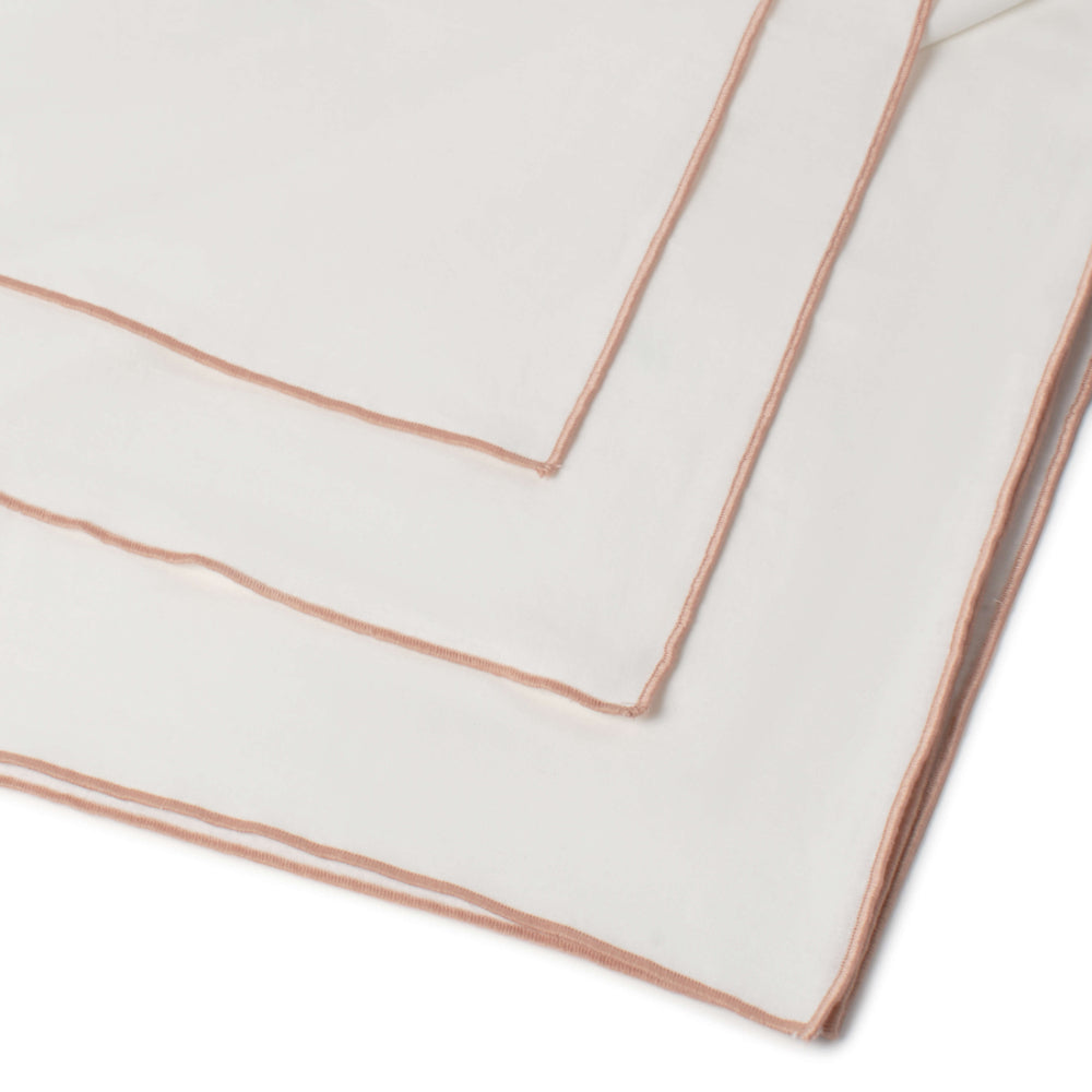 Salt & Pepper Dine Lucy Tablecloth 150 x 230cm