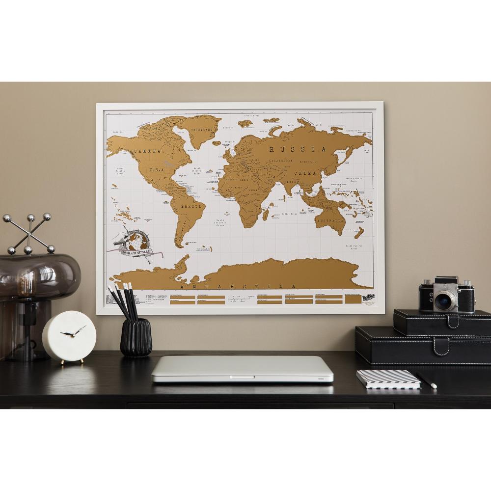 Luckies 12 Pieces Scratch Map