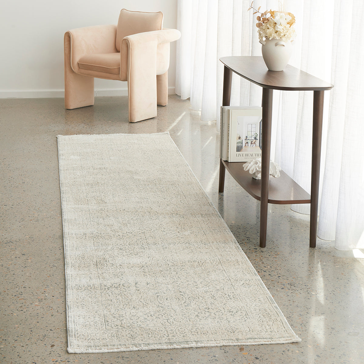 Emma Blomfield Veil Runner