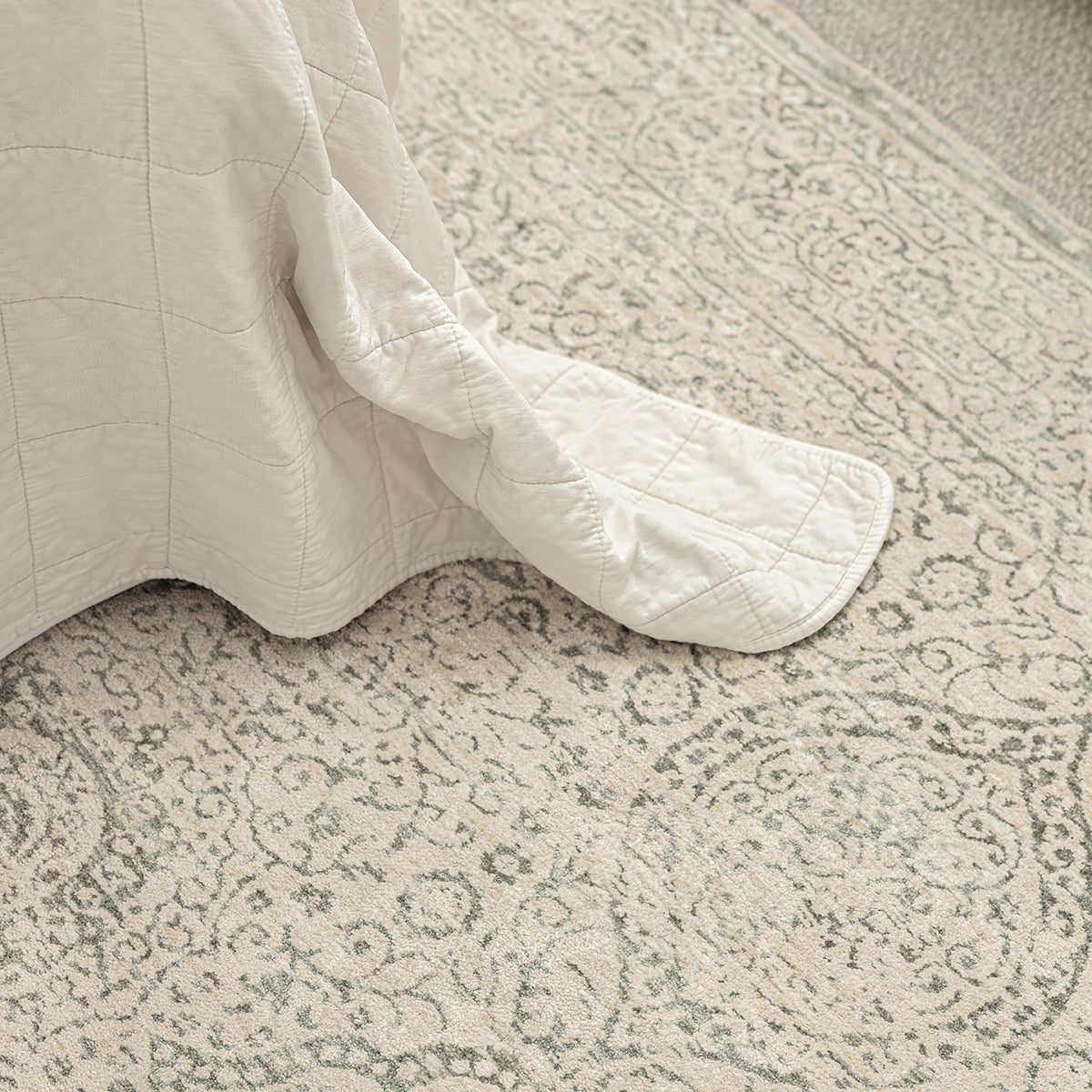 Emma Blomfield Veil Rug