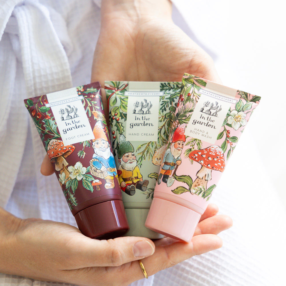 Heathcote & Ivory In The Garden Festive Collection Body Care Set