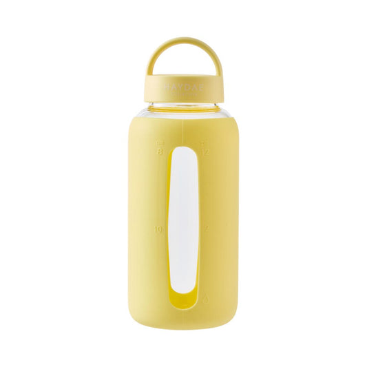 HAYDAE COLLECTIVE Glass Drink Bottle 800ml Yellow - House