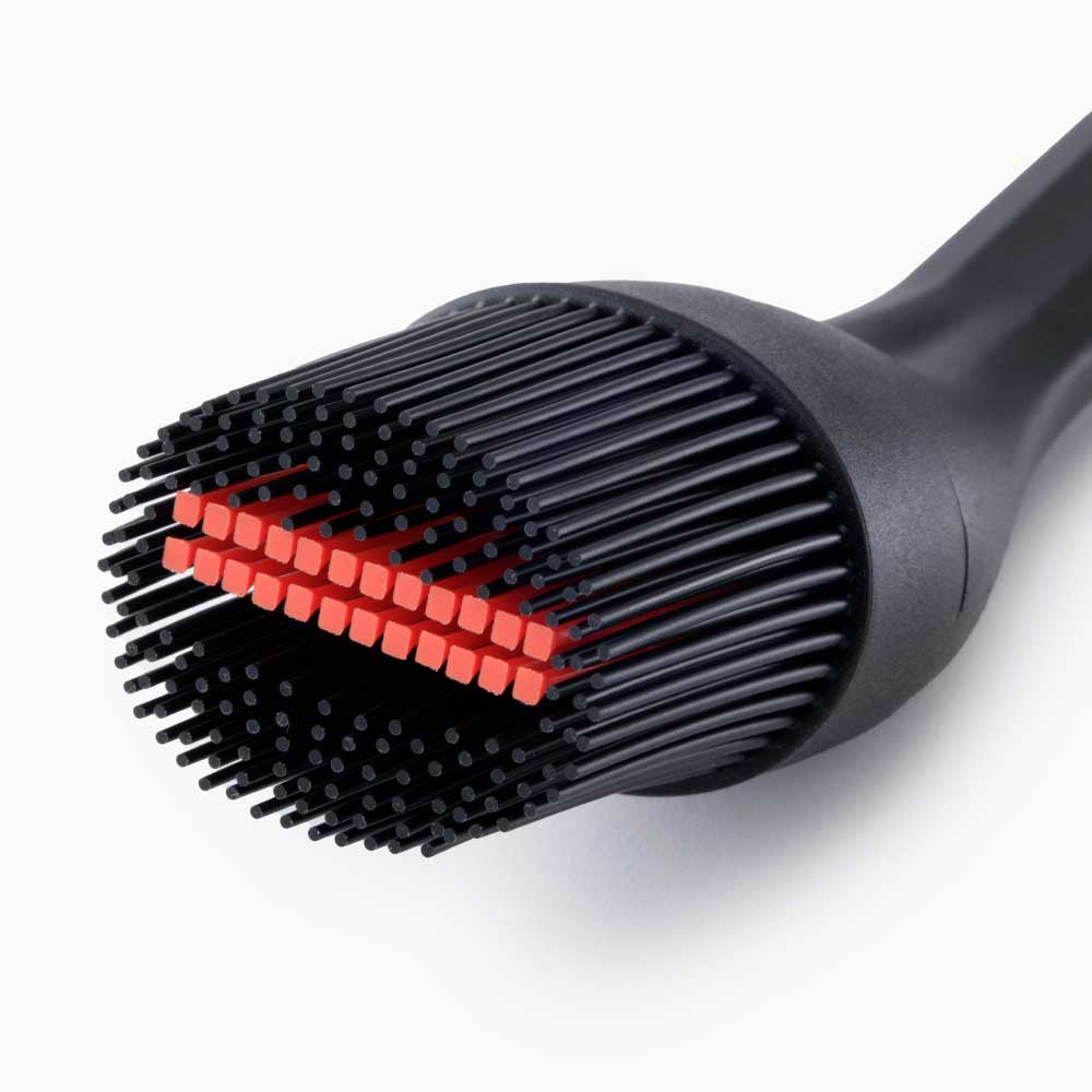 Joseph Joseph Grillout BBQ Silicone Basting Brush With Retractable Head at House