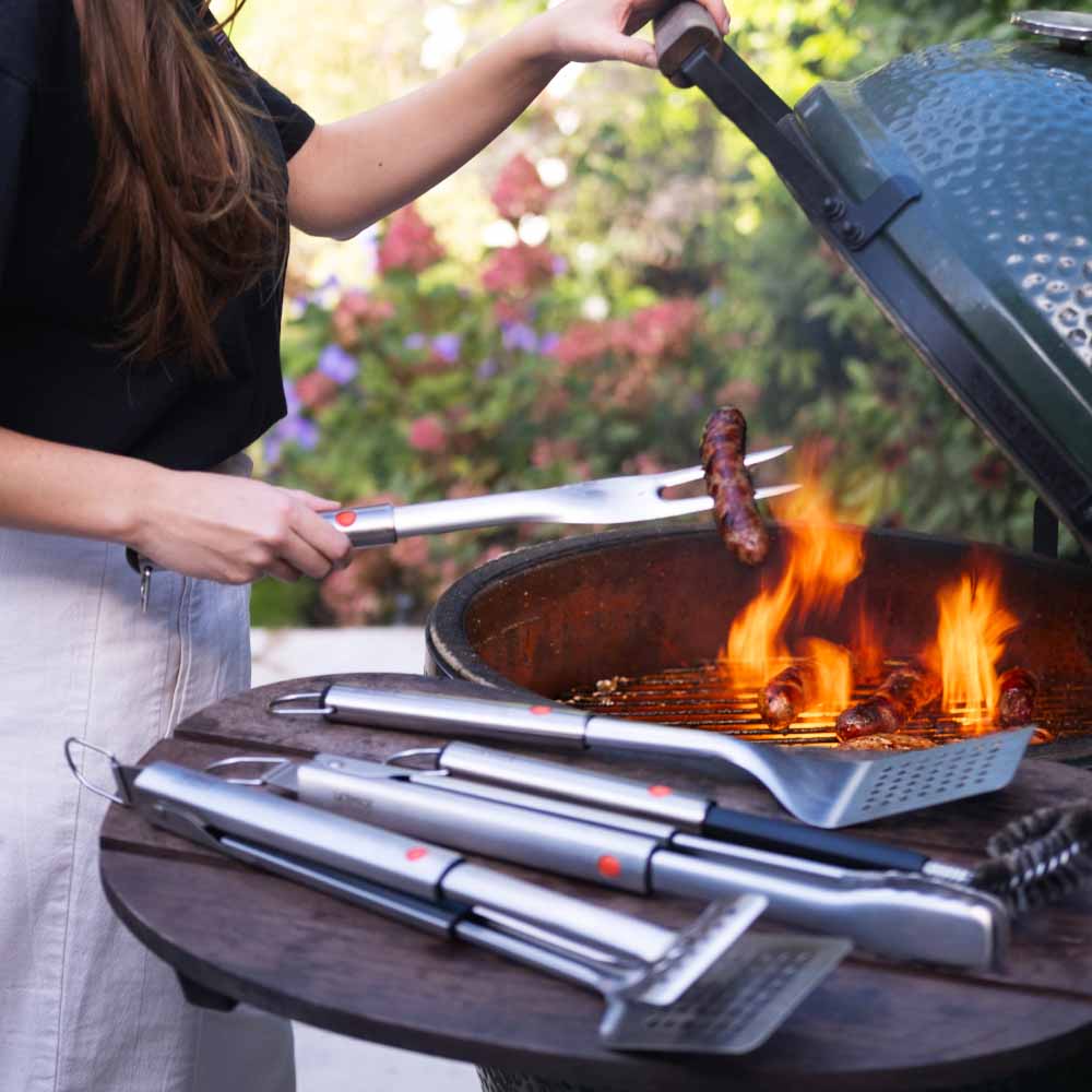 Joseph Joseph Grillout BBQ Turner Tongs With Retractable Head at House