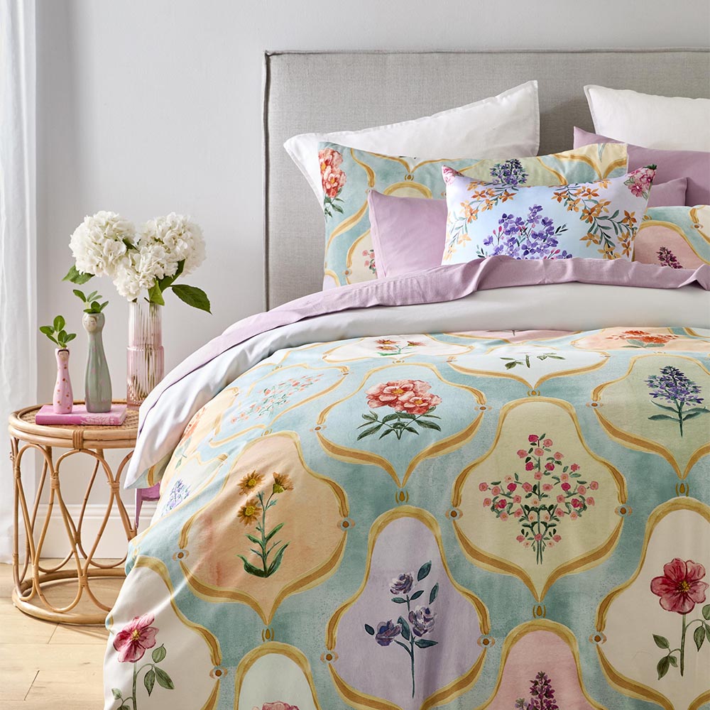 MyHouse Vaeda Quilt Cover Set