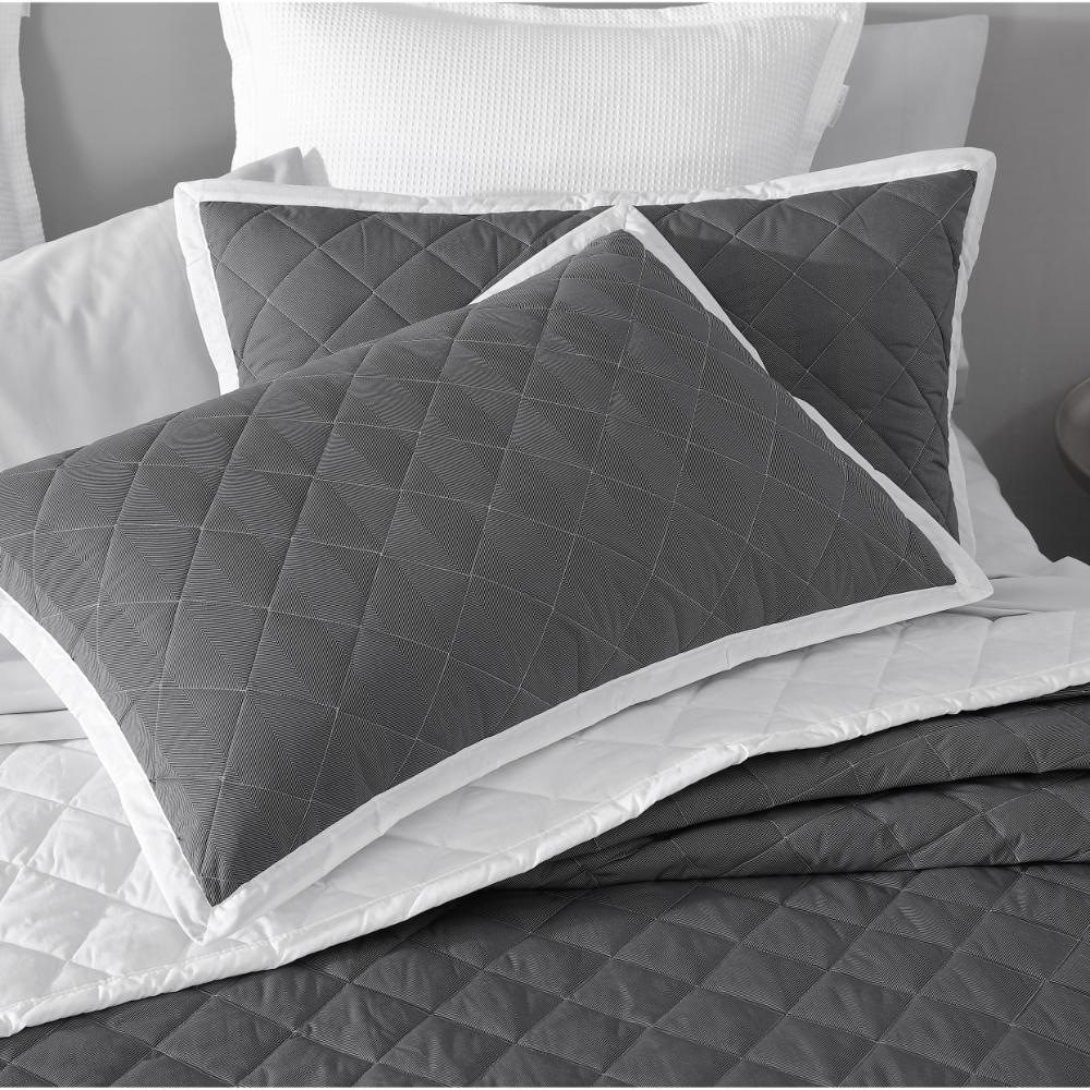 Logan & Mason Essex Bedspread