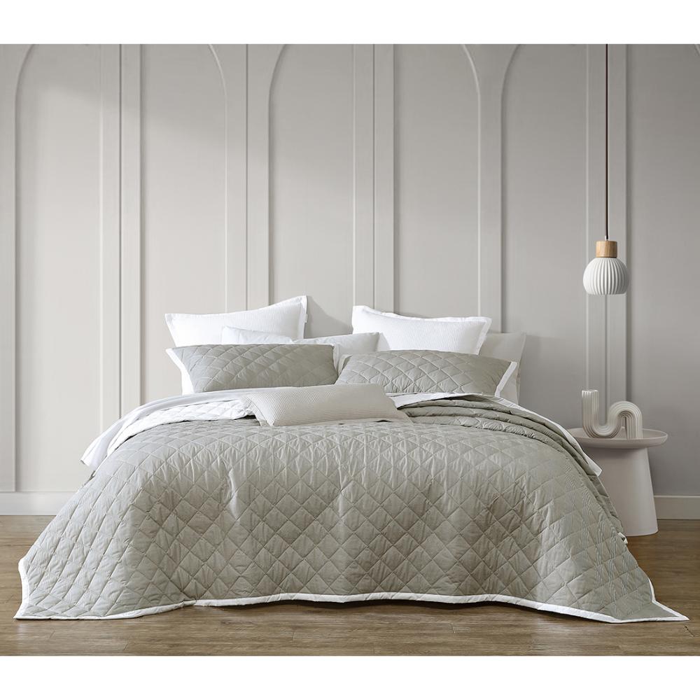Logan & Mason Essex Bedspread