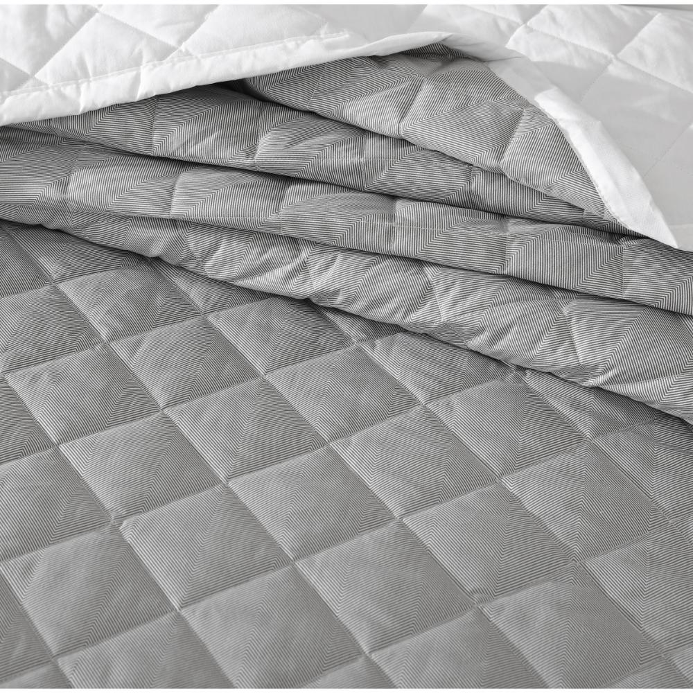 Logan & Mason Essex Bedspread