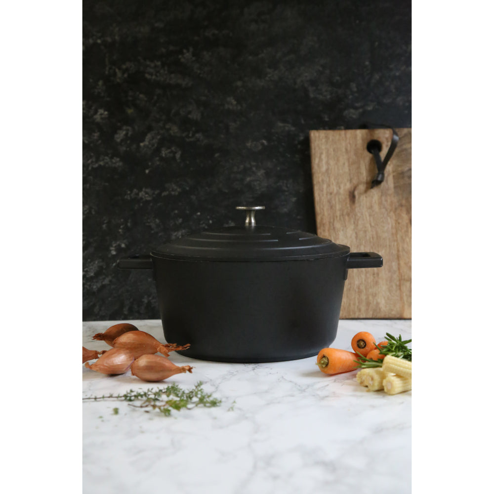 Mastercraft Casserole Dish Cast Aluminium 24cm Black
