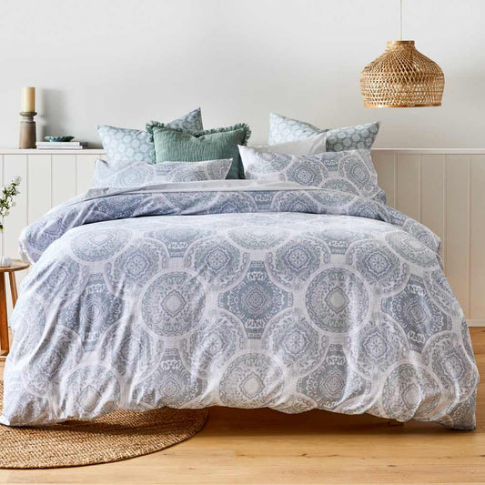 Deborah Hutton Hayward Quilt Cover Set