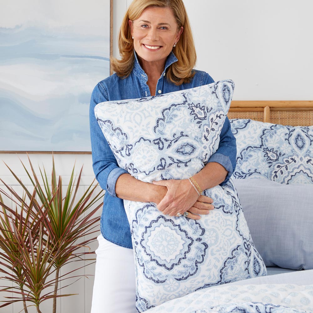 Deborah Hutton Cassis Coverlet Set