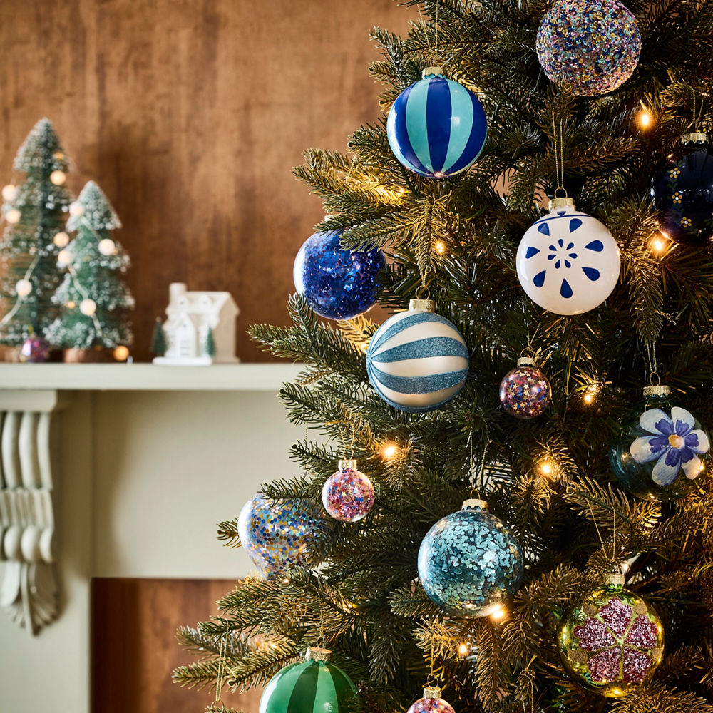 MyHouse Tile Bauble