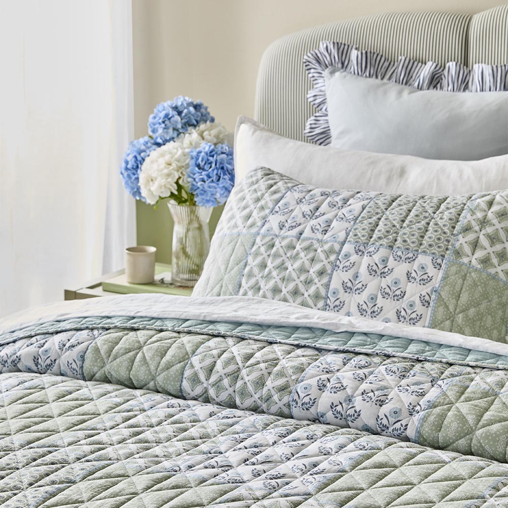 MyHouse Harriet Coverlet Set
