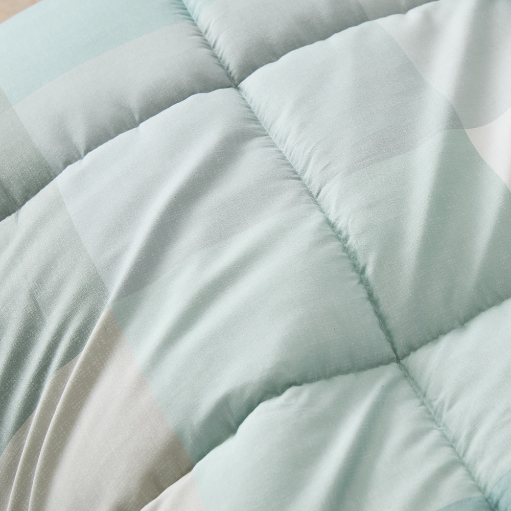 Adorn Living Memphis Comforter Set