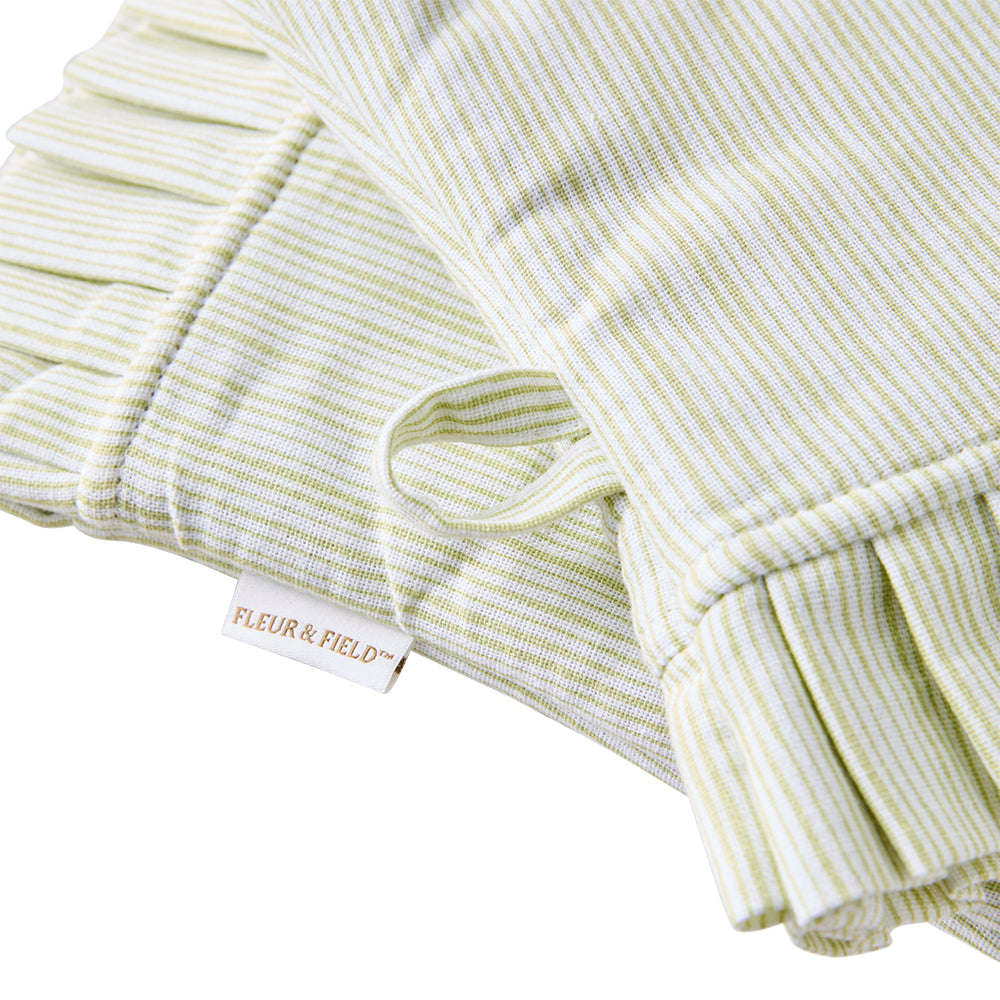 Fleur & Field Ruffle Set Of 2 Oven Mitts