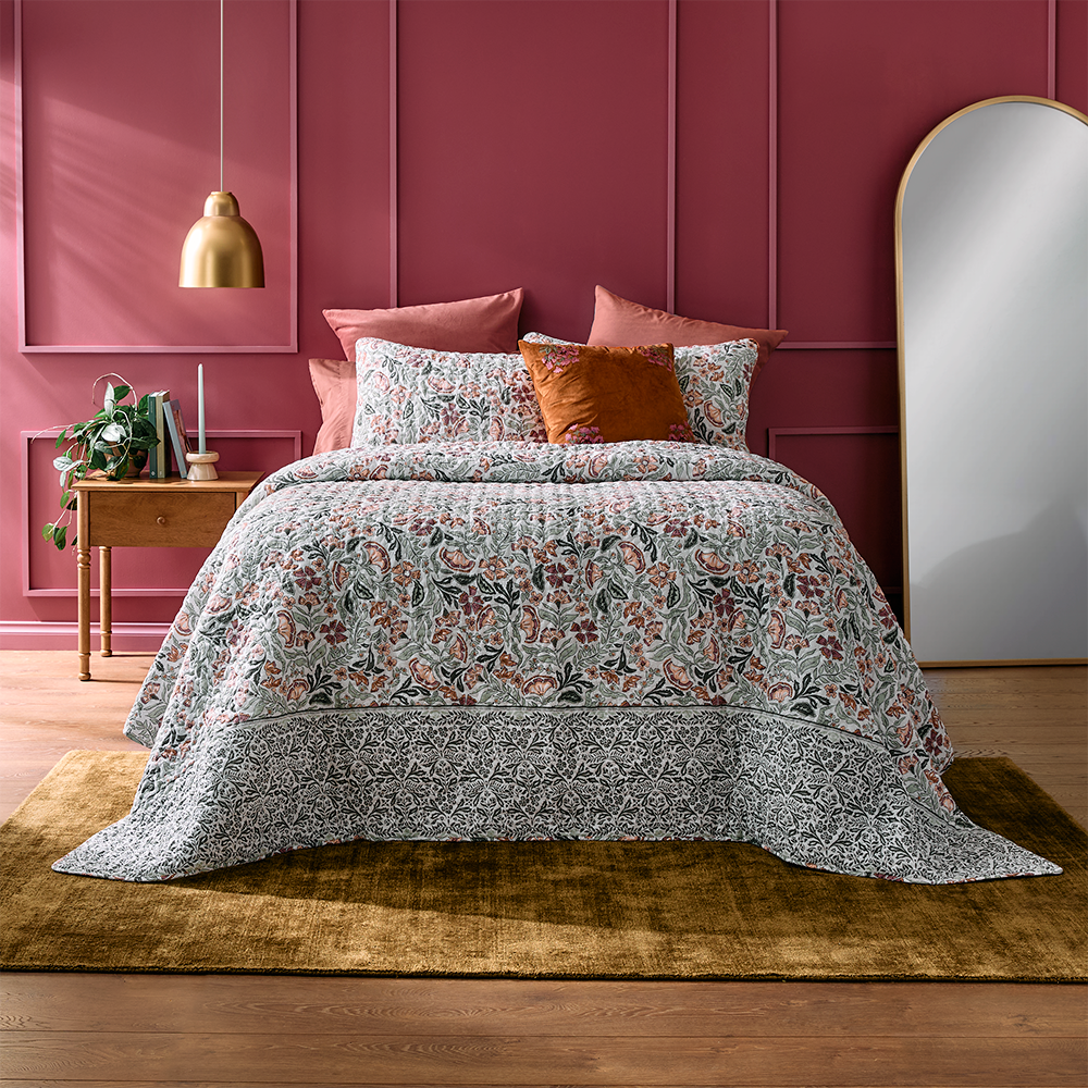 MyHouse Agnes Coverlet Set