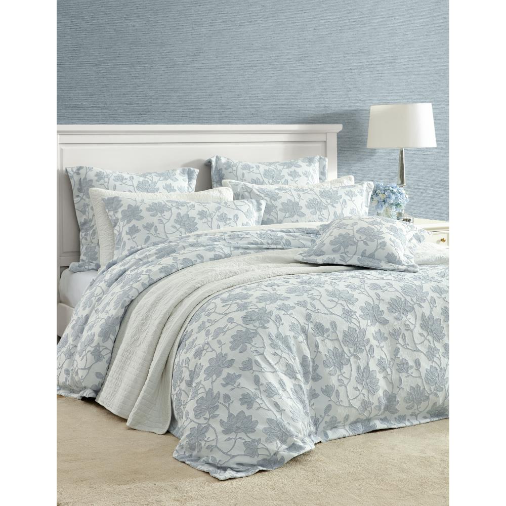 Private Collection Bloom Quilt Cover Set