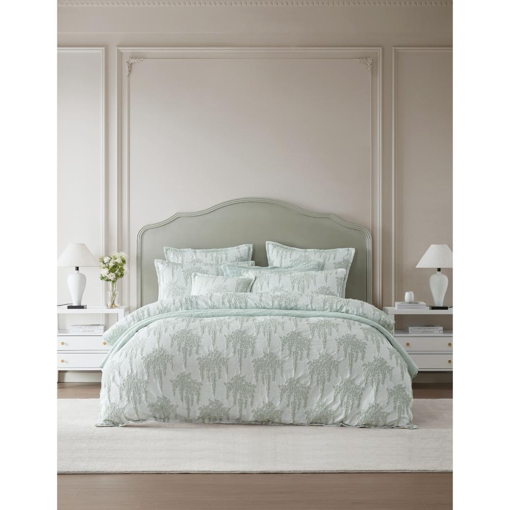 Private Collection Wisteria Quilt Cover Set